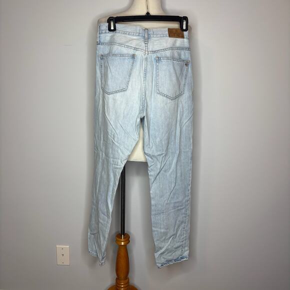 Madewell - Light Wash Jeans - Picture 3 of 4